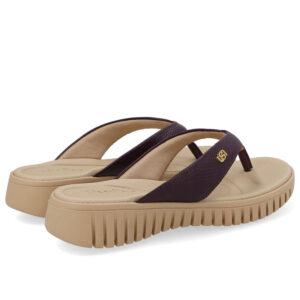 Chinelo Plataforma Couro
