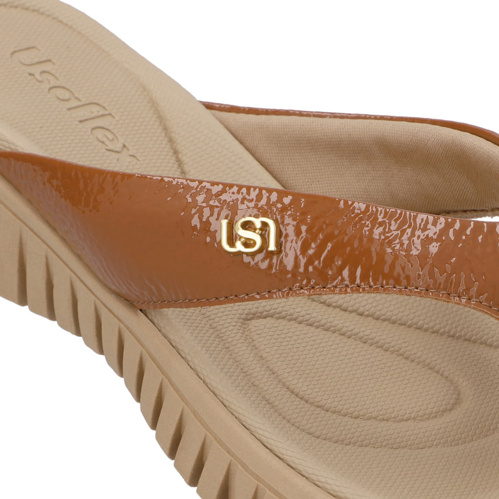 Chinelo Plataforma Couro