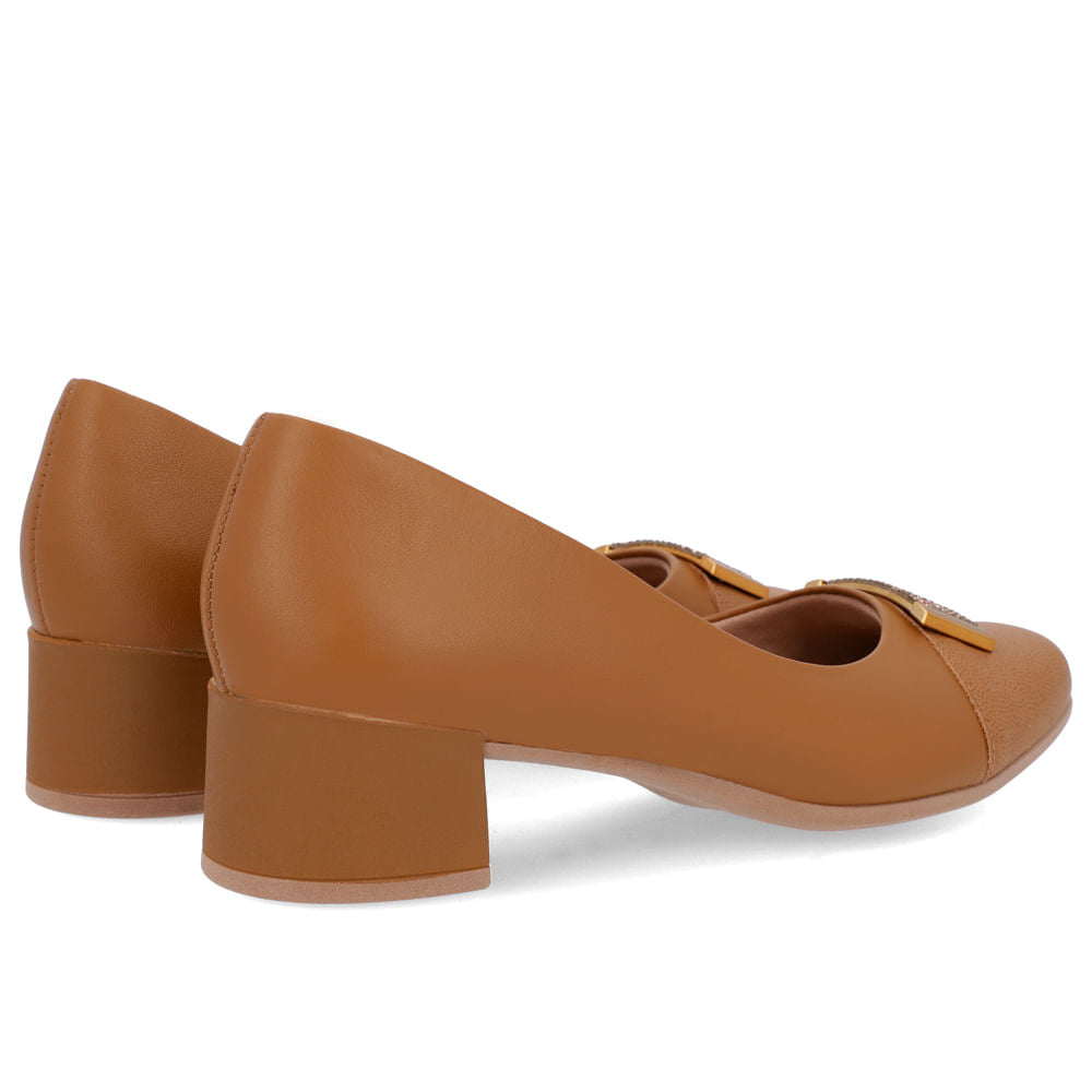 Scarpin Couro Bico Quadrado Enfeite