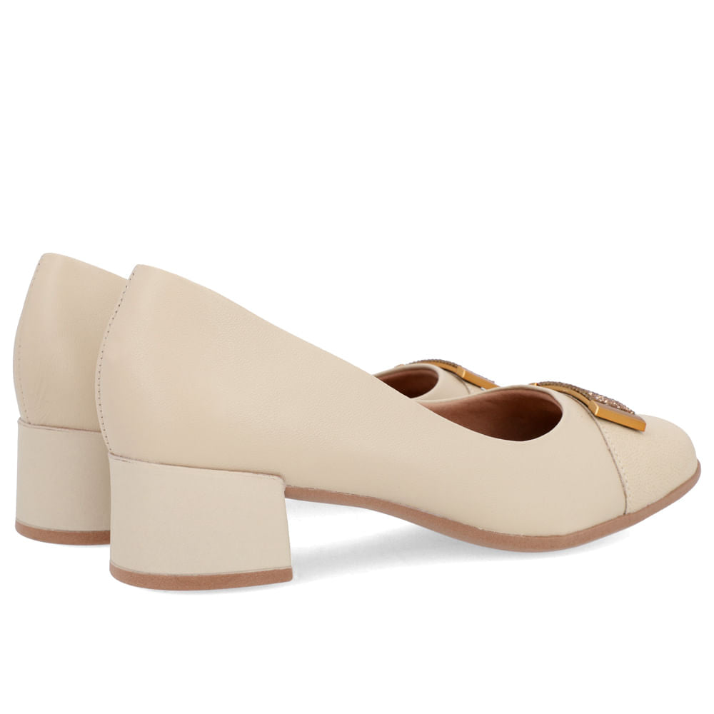 Scarpin Couro Bico Quadrado Enfeite