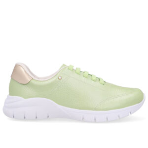 Tênis Slip On Verniz Básico