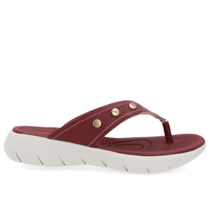 Chinelo Baixo Couro Enfeite Rebite