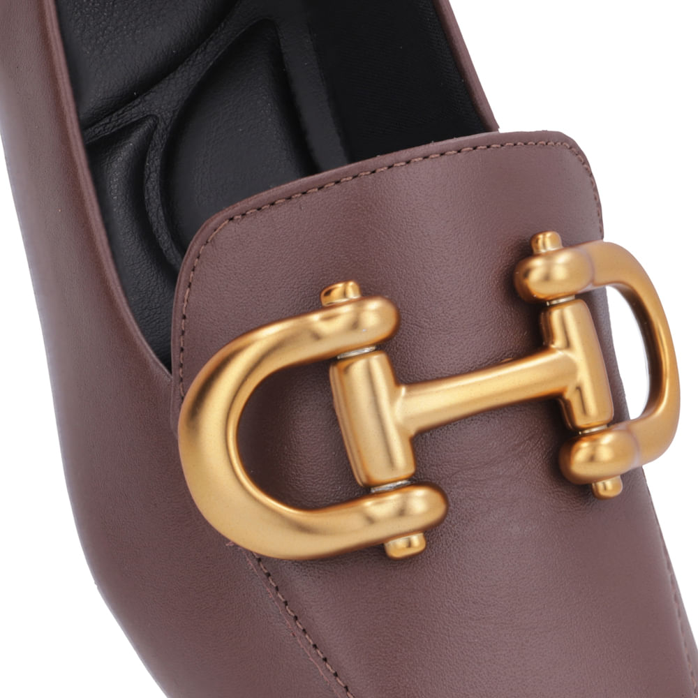 Loafer Couro Básico Enfeite Escovado