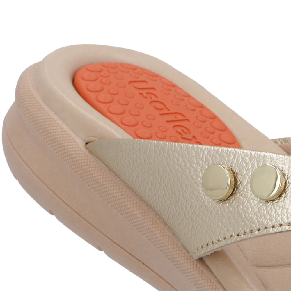 Chinelo Plataforma Couro