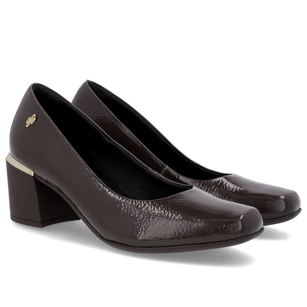 Scarpin Brranco Marfim Verniz Bico Quadrado Detalhe Salto