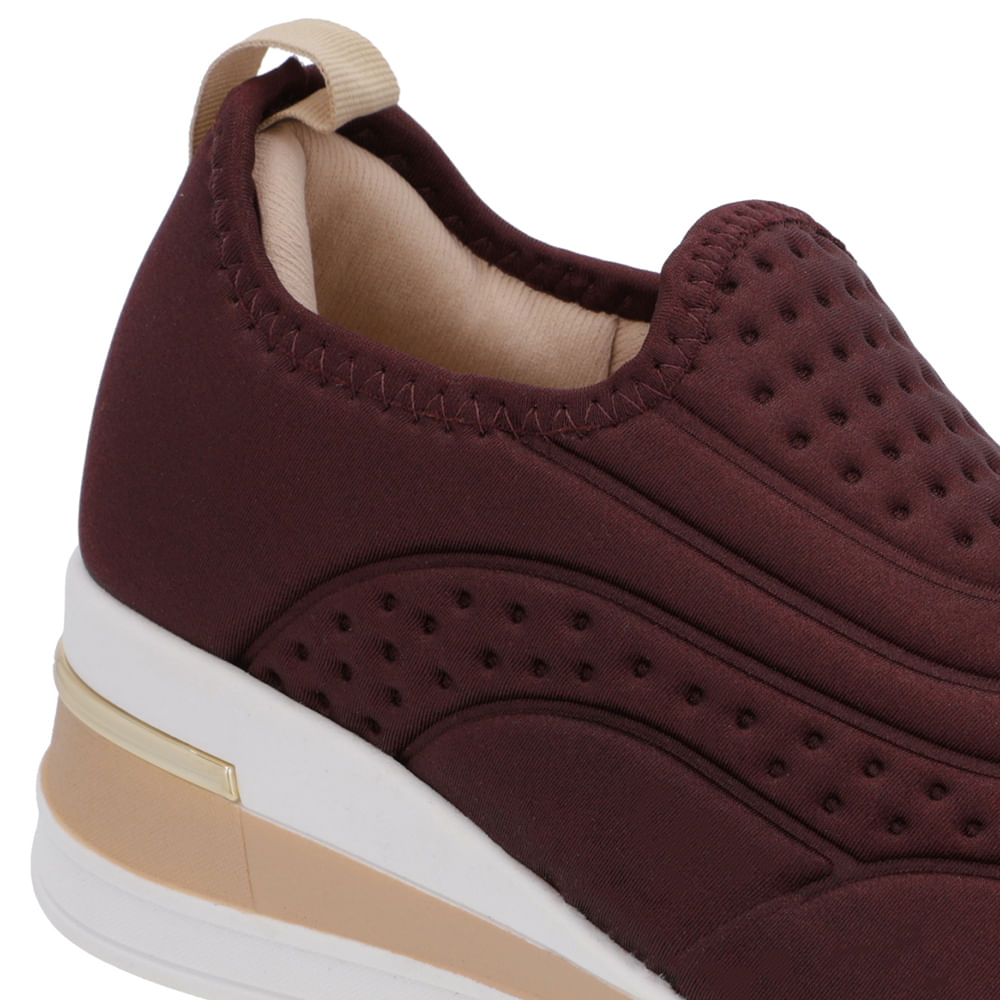Tênis Casual Elastano Detalhes