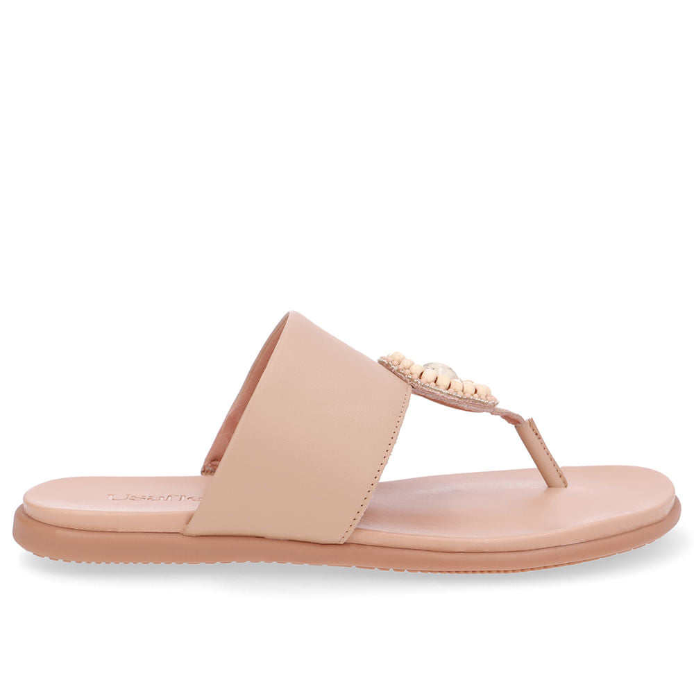 Chinelo Tira Couro Enfeite