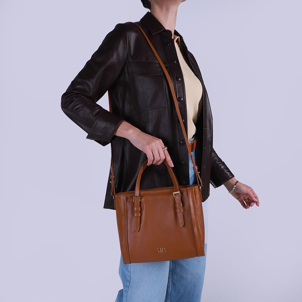 Bolsa Tote Couro Detalhe Fivela