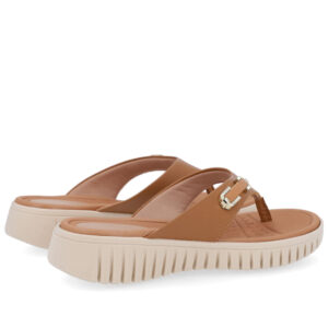 Chinelo Salto Plataforma Couro Enfeite